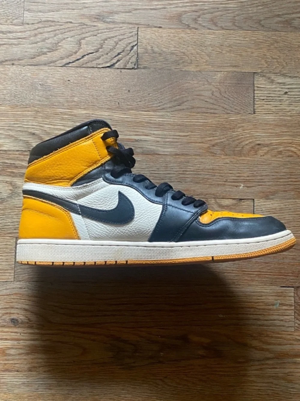 Nike Air Jordan 1 Retro High OG Taxi Yellow Toe 555088-711 Men's Size 14